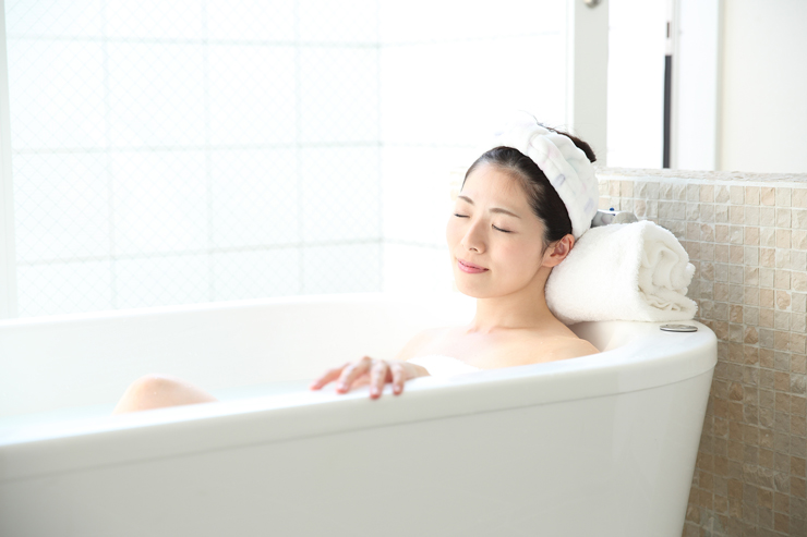 美容にも健康にも効果的 お風呂でのストレス解消方法7選 足元からのエイジングケアコラム